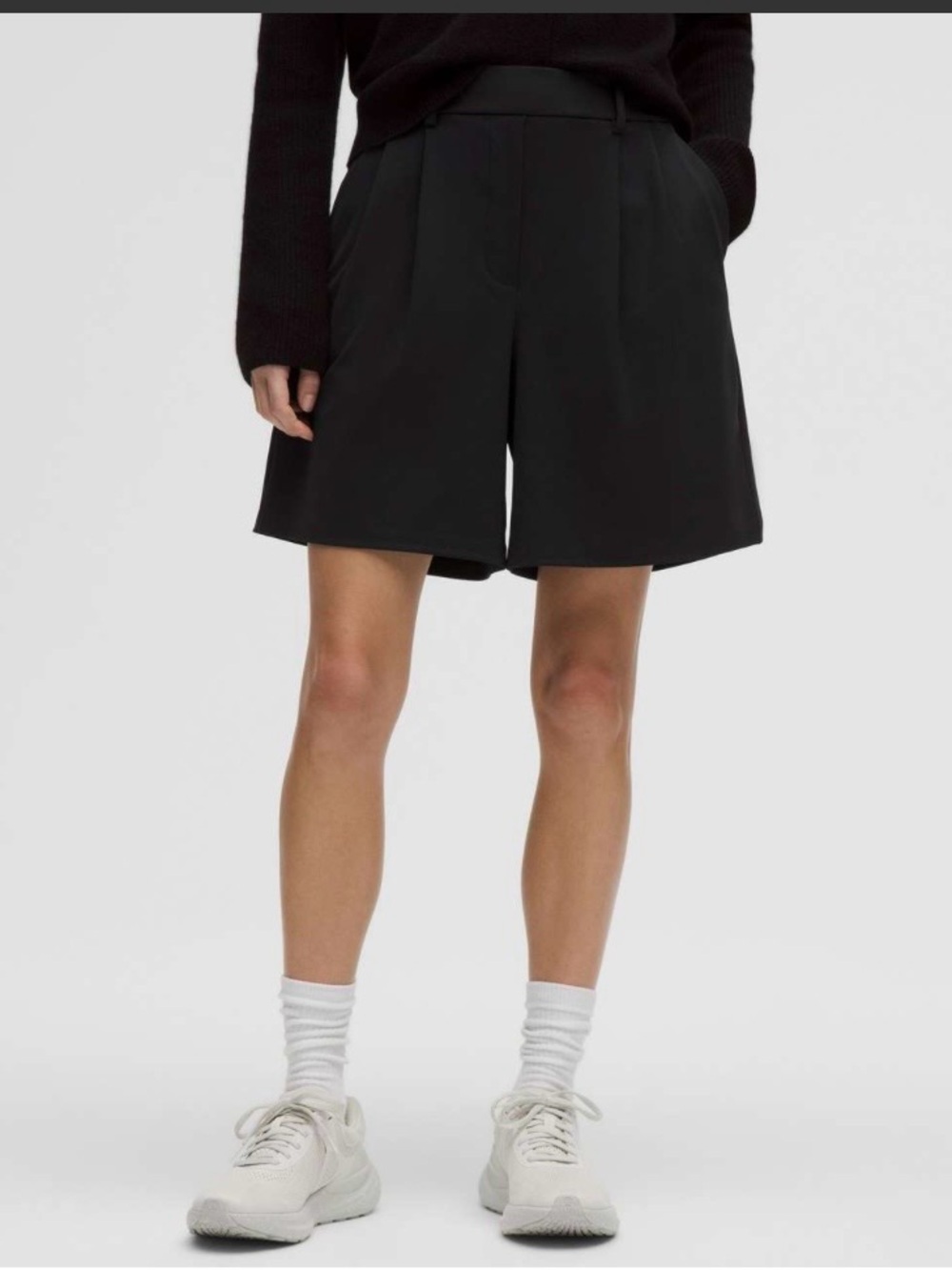 Daydrift Pleated High-Rise Short 7”